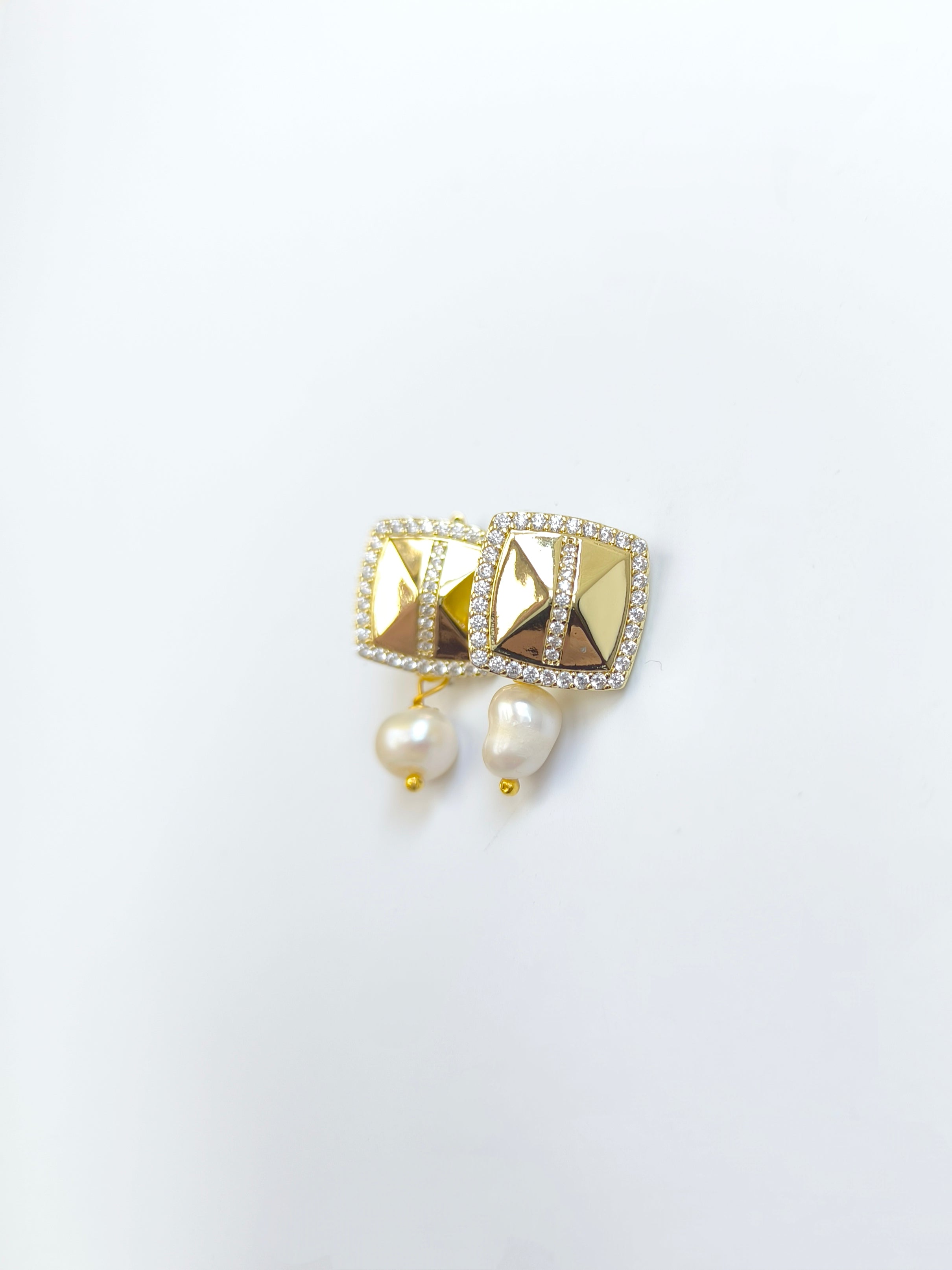 Clarté Earrings
