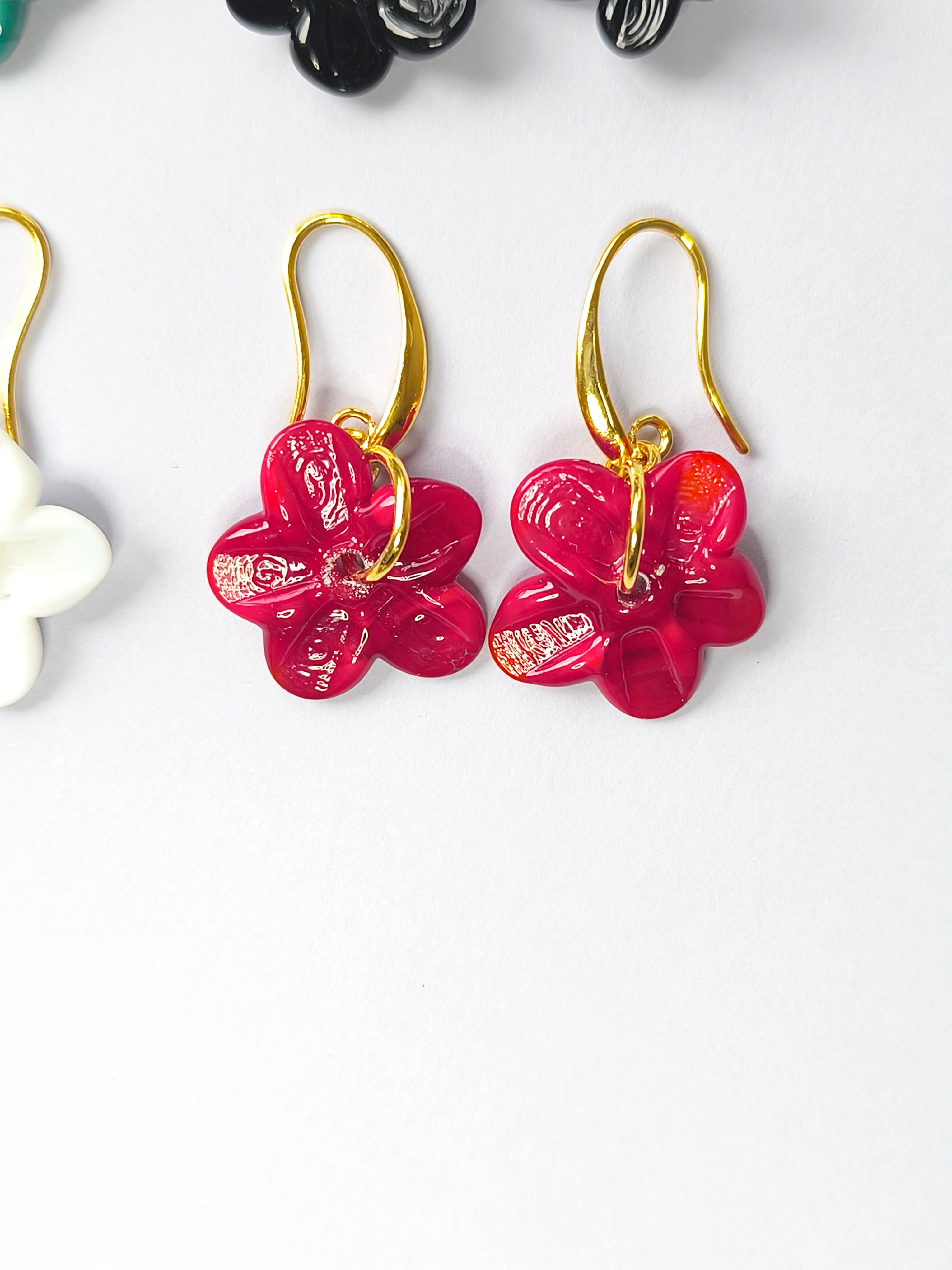 San Marino Red Flowers Küpe